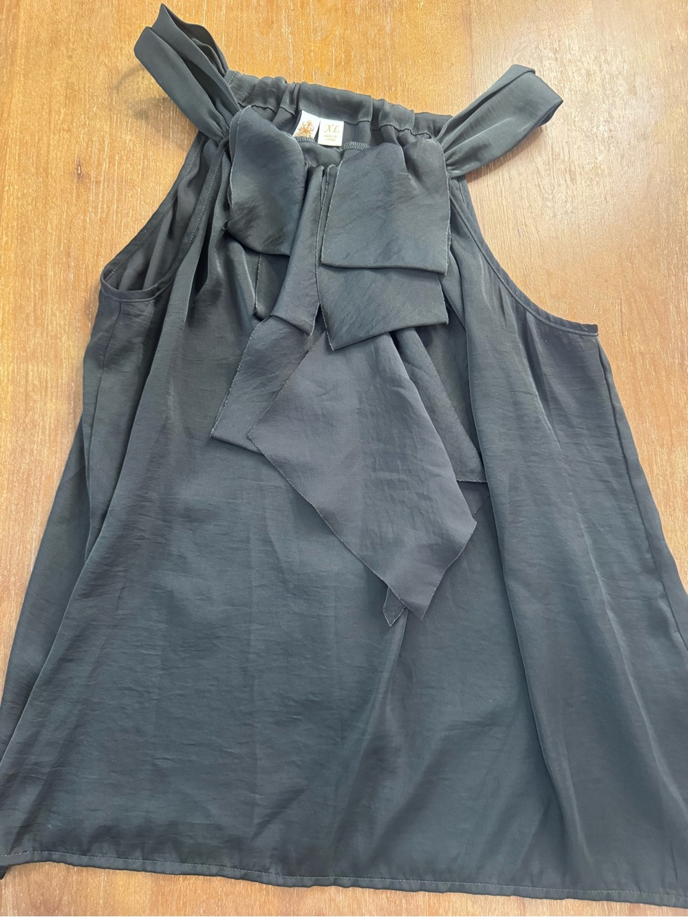 Adiva Bow-Detail Women’s Top Sleeveless Dark Gray